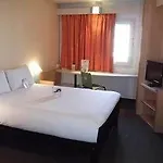 Ibis Paris Saint-denis Stade Sud Hotel 3*