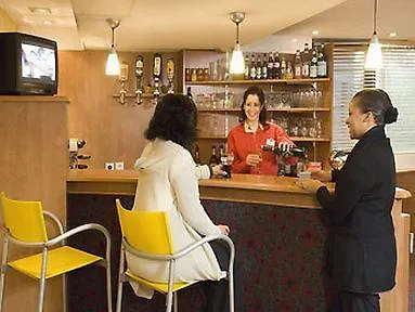 ホテル Ibis Paris Saint-denis Stade Sud 3*