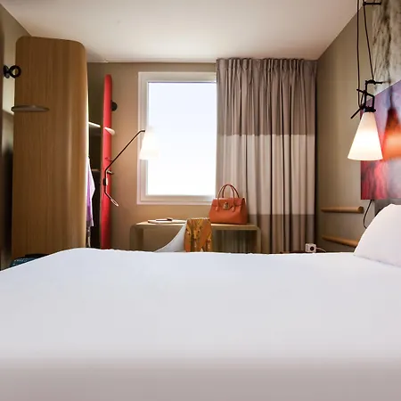 فندق Ibis Paris Saint-denis Stade Sud سان دوني