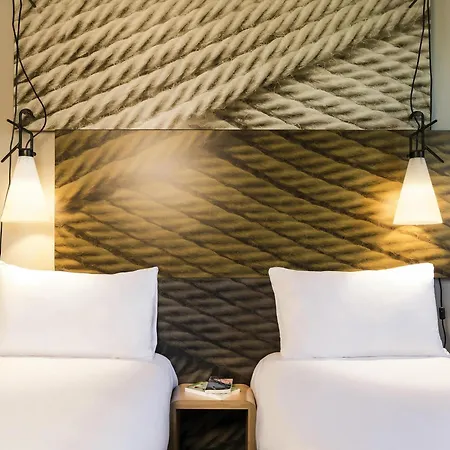 Ibis Paris Saint-denis Stade Sud מלון 3*