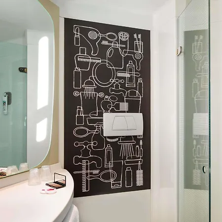 فندق Ibis Paris Saint-denis Stade Sud سان دوني
