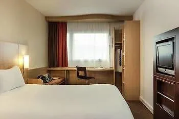 Ibis Paris Saint-denis Stade Sud ホテル サン＝ドニ