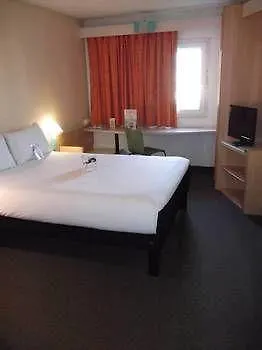 Ibis Paris Saint-denis Stade Sud 3*