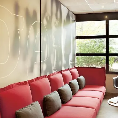 ホテル Ibis Paris Saint-denis Stade Sud サン＝ドニ