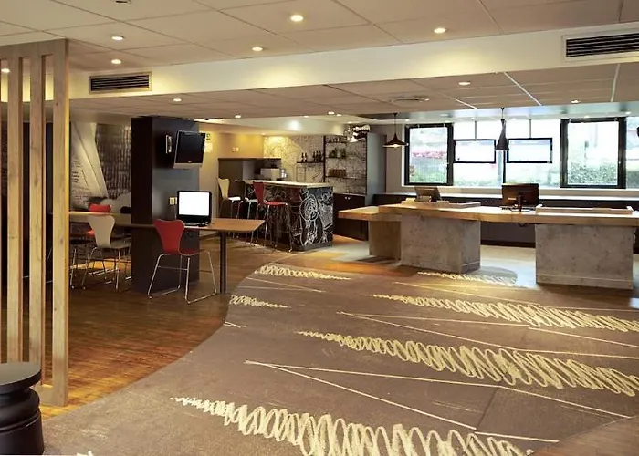 ホテル Ibis Paris Saint-denis Stade Sud サン＝ドニ